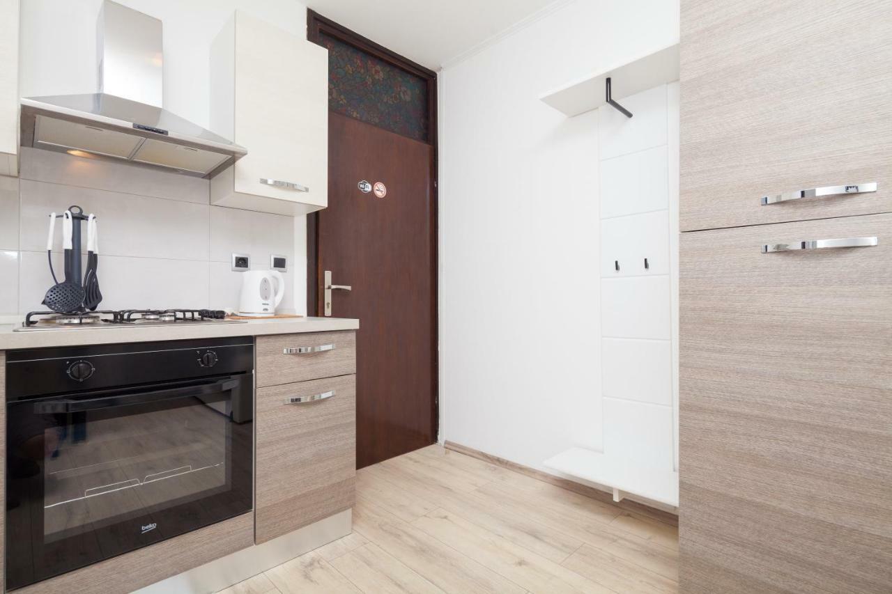 Apartman Ester Pula Exterior foto